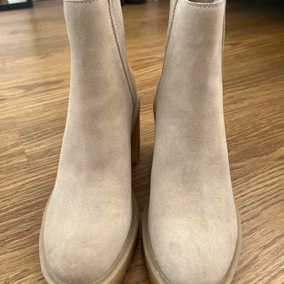 Dolce vita size 7 never worn - Picture 3 of 3